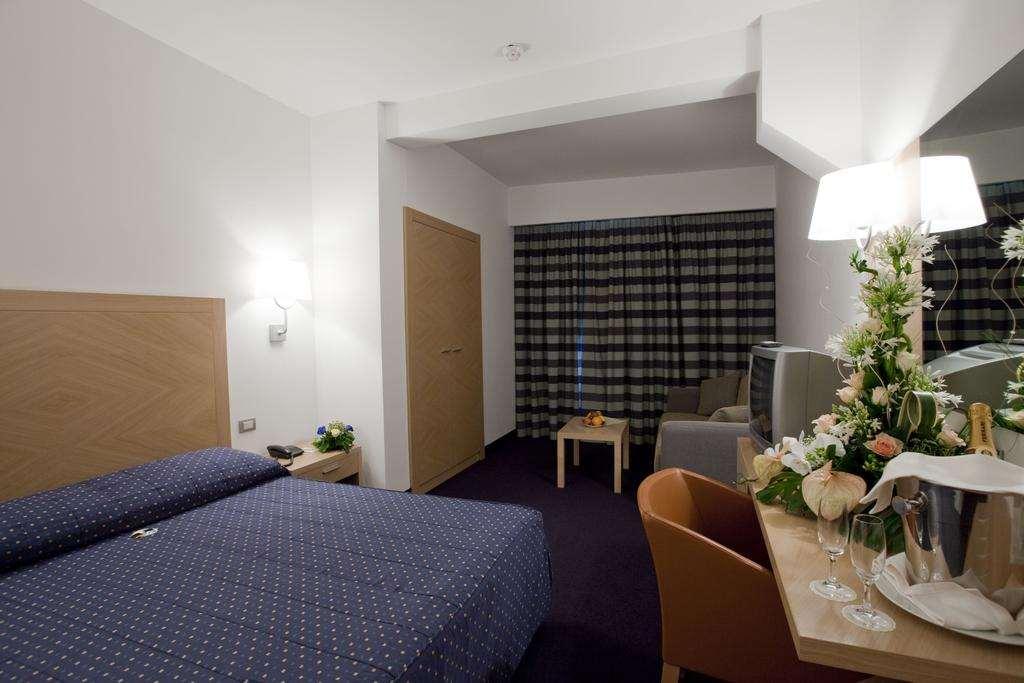 Centrum Palace Hotel & Resorts กัมโปบัสโซ ห้อง รูปภาพ